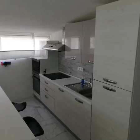 Apartment Giuggiola *